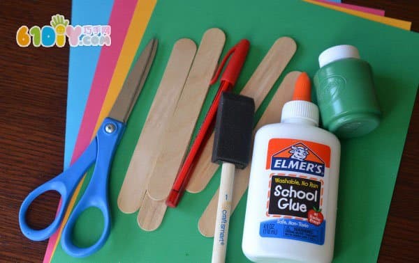 Toddler DIY Mother's Day small hand flowers