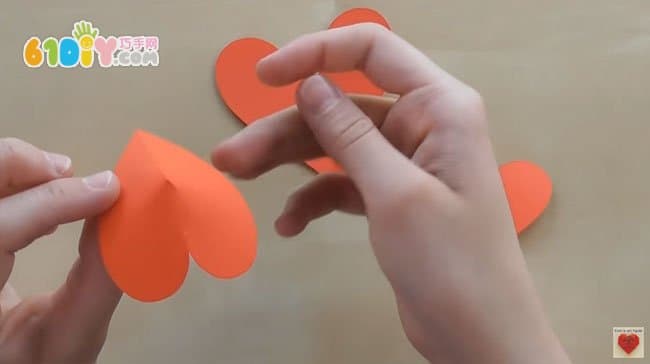 Teach you to make Mother's Day three-dimensional love greeting card