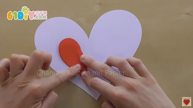 Teach you to make Mother's Day three-dimensional love greeting card