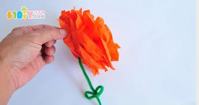 How to make simple crepe paper flowers