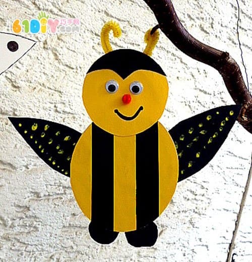 Spring bee decoration handmade