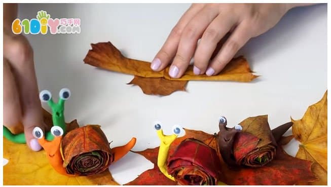 Children's handmade leaf clay snail