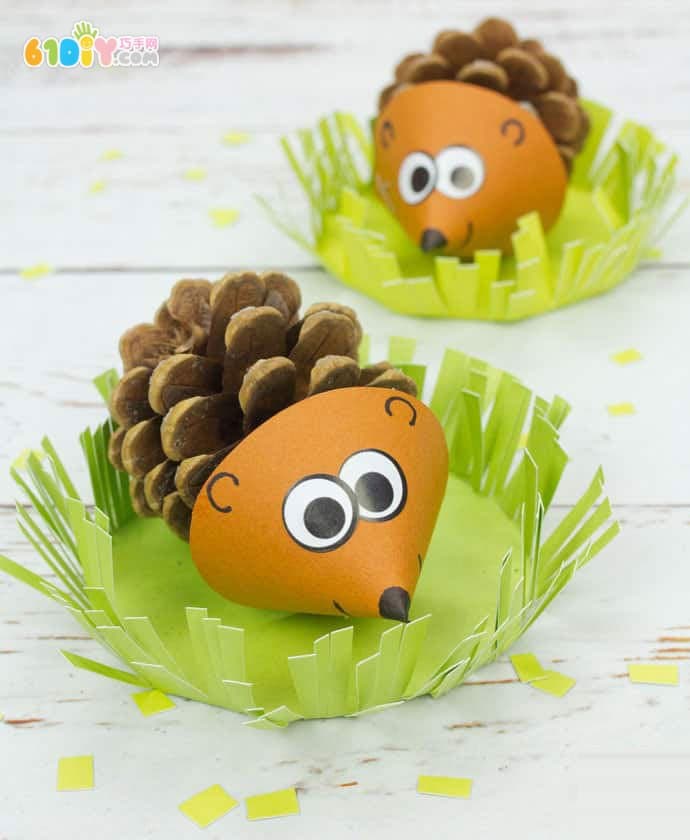 Children's handmade cute pinecone hedgehog