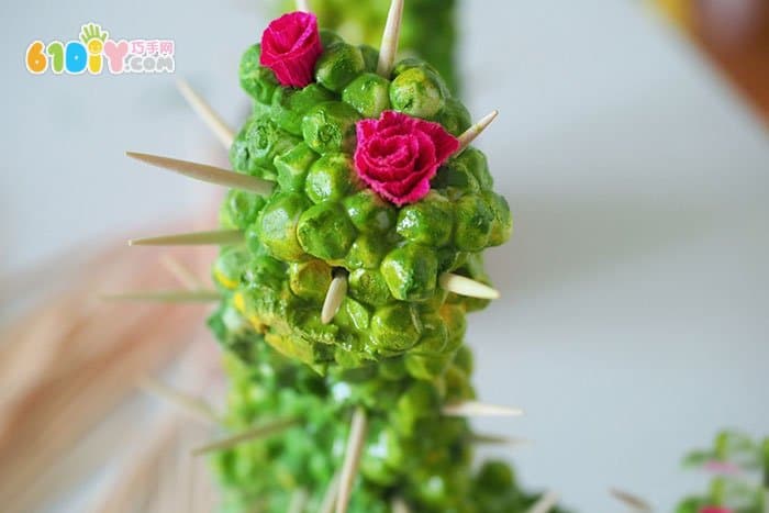 Waste foam roll paper tube handmade cactus
