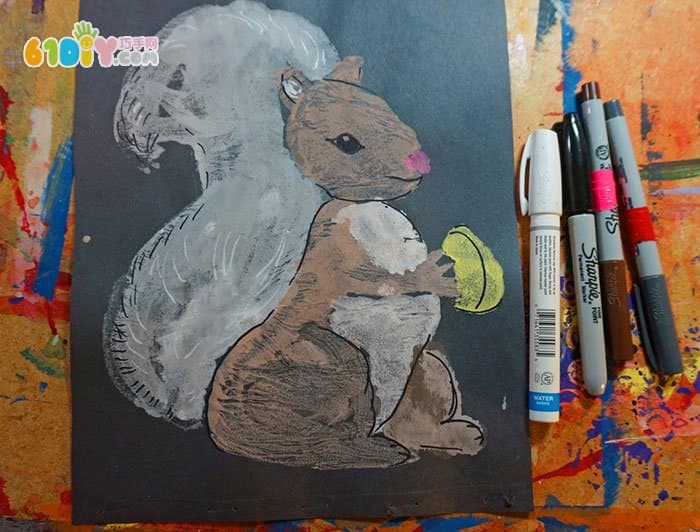 Children's creative painting - squirrel