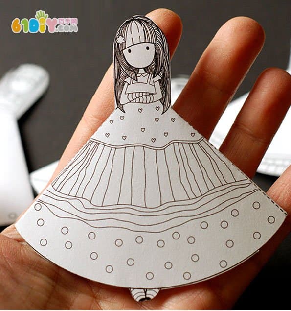 Cute little girl book corner bookmark making