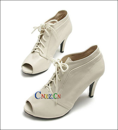 Elegant Footwear
