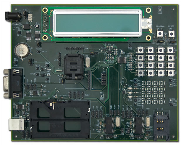 Figure 1. The MAXQ1850 evaluation board