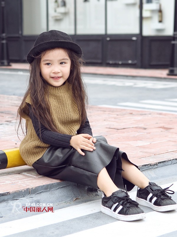 é€‚åˆå°å¥³ç”Ÿçš„å¥—å¤´æ¯›è¡£æœ‰å“ªäº› å¥—å¤´æ¯›è¡£å¦‚ä½•æ­é…