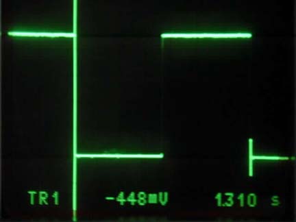 Figure 2. Comparator output; horizontal scale = 200mS / div, vertical scale = 1V / div, supply voltage = 4.5V, amplitude = 4.48Vp-p, period = 1.310 seconds.