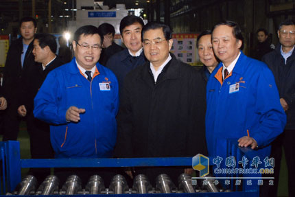General Secretary Hu Jintao visited Shaanxi Fast Company