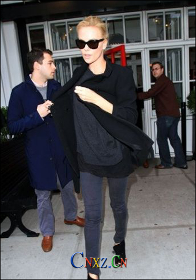 Sarah Jessica Parker in Casual Style