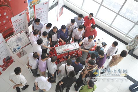 Xi'an Cummins-Futian Auman CIX users feel "new" power "Xin" feel "Heart" service