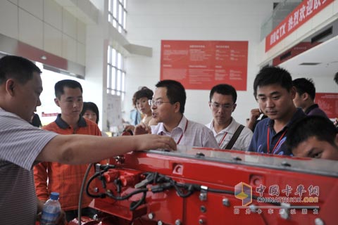 Xi'an Cummins-Futian Auman CIX users feel "new" power "Xin" feel "Heart" service