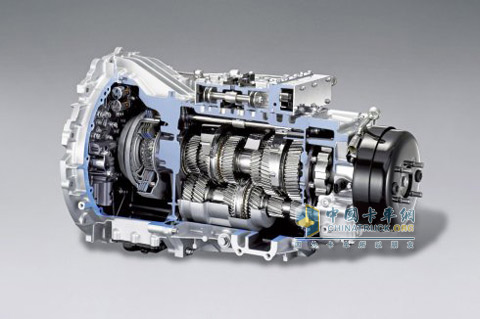 Mitsubishi Fuso M038S6 six-speed dual clutch transmission