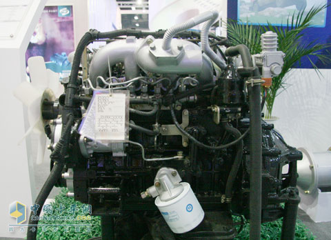 CY4A82-CE4 direct injection pressurized medium-cooled fuel