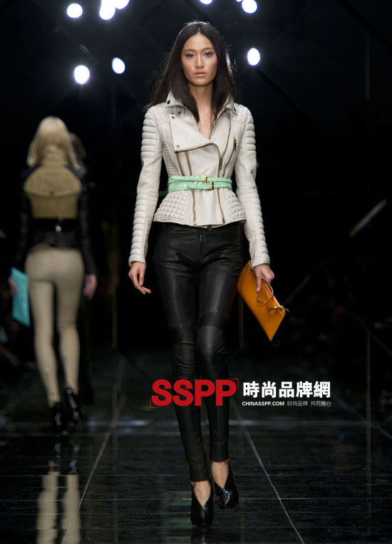 Burberry 2011 Spring/Summer Collection