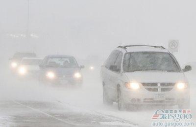 Blizzard hits North America General Motors, Ford plant due to road closures