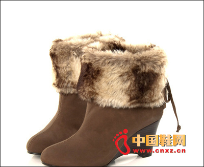 Fur Boot 7