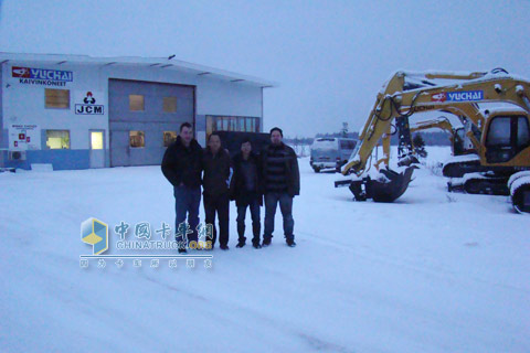 Photo of Yuchai Heavy Industry employees in Europe and Finnish EN companies