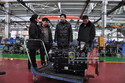 Liu Xiaodong, deputy general manager of Haofang Transmission Co., Ltd., inquired about the situation