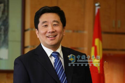 National People's Congress delegate, chairman of board of directors of Yuchai Group Co., Ltd.