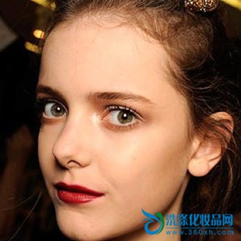 2011 fashion look makeup