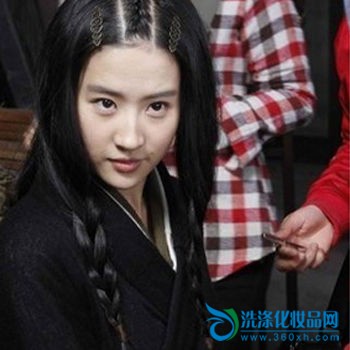 Liu Yifei's famous catching style