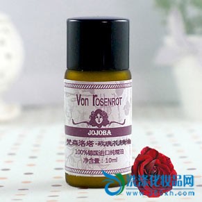 Von rosenrot essential oil moisturizes supple skin