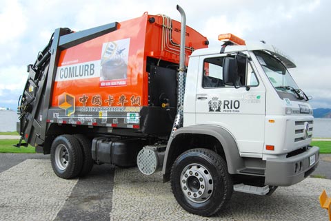 Allison Automatic Transmission Giving Rio de Janeiro Garbage Truck