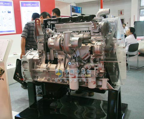 Dongfeng Cummins ISZ 13 litre engine