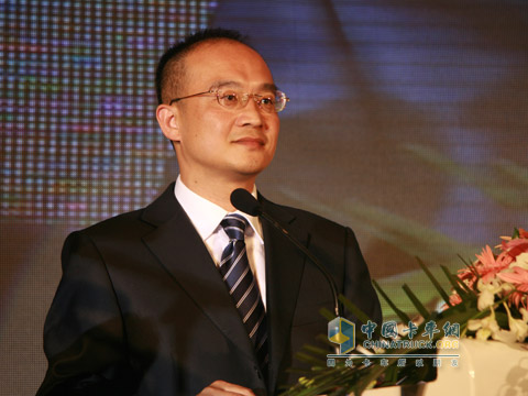 Dong Feng, general manager of Lu Feng