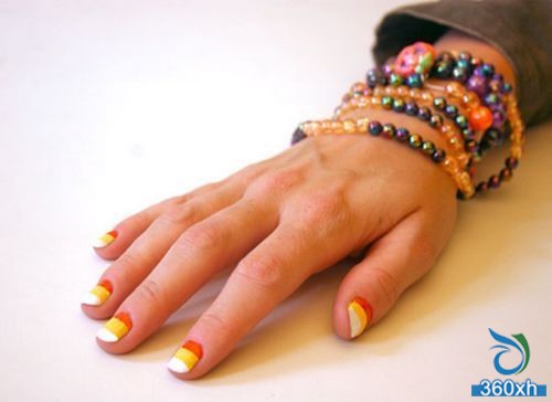 Corn candy nail