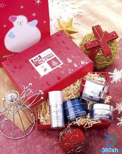 2 Christmas limited edition skin care set recommended