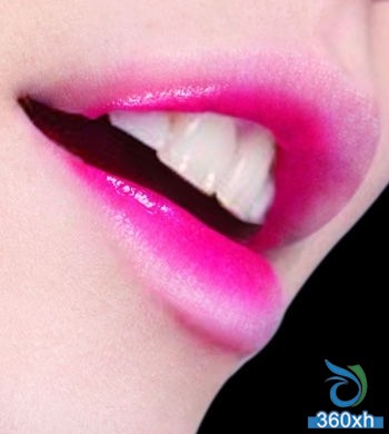 Seductive red lips