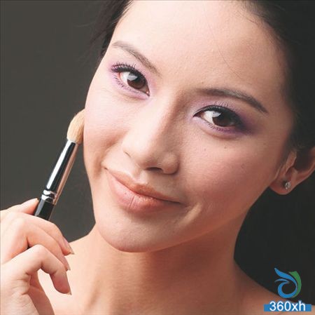 Makeup artist advice
