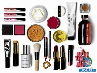 Cosmetics are exposed to toxic