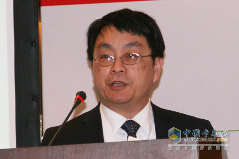 Deputy Director of Weichai Power R&D Center Dr. Zhang Zeng Teng