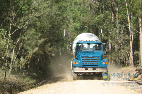 The event will be held at the Cotton Mountain Driving Training Center in southern Brisbane, which covers an area of â€‹â€‹283 hectares (700 acres) and 7.6 kilometers (5 miles) off-road and driving training.