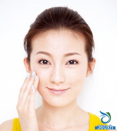 Skin care products are applied to make skin more easily absorbed