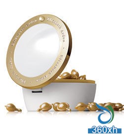 Elizabeth Arden Timeout Gold Navigation Essentials