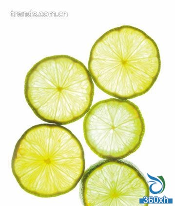Slimming cream removes fat and orange peel