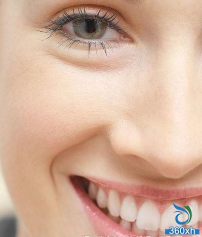 Luxury and peace eye creams have good results