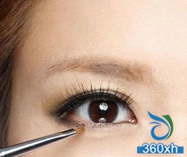 Mastering six make-up steps - single eyelids can also be fully powered