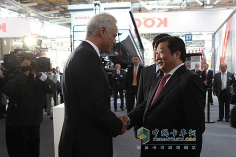 German Transport Minister Peter Ramsauer Meets with Tan Xuguang
