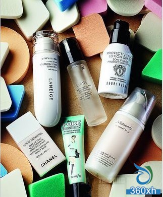 Pre-makeup with your cognitive connection between skincare and make-up