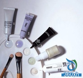 Pre-makeup with your cognitive connection between skincare and make-up