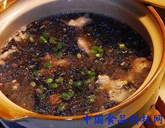 Seaweed lean meat soup