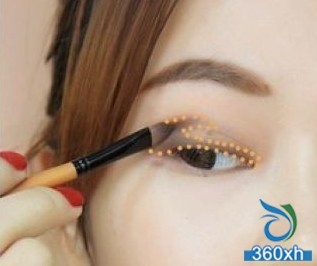 Earth Color Eyeshadow Create a date beauty eyelashes