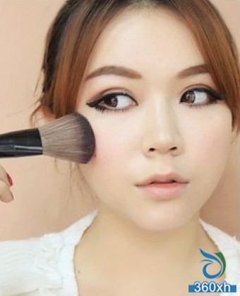 Earth Color Eyeshadow Create a date beauty eyelashes